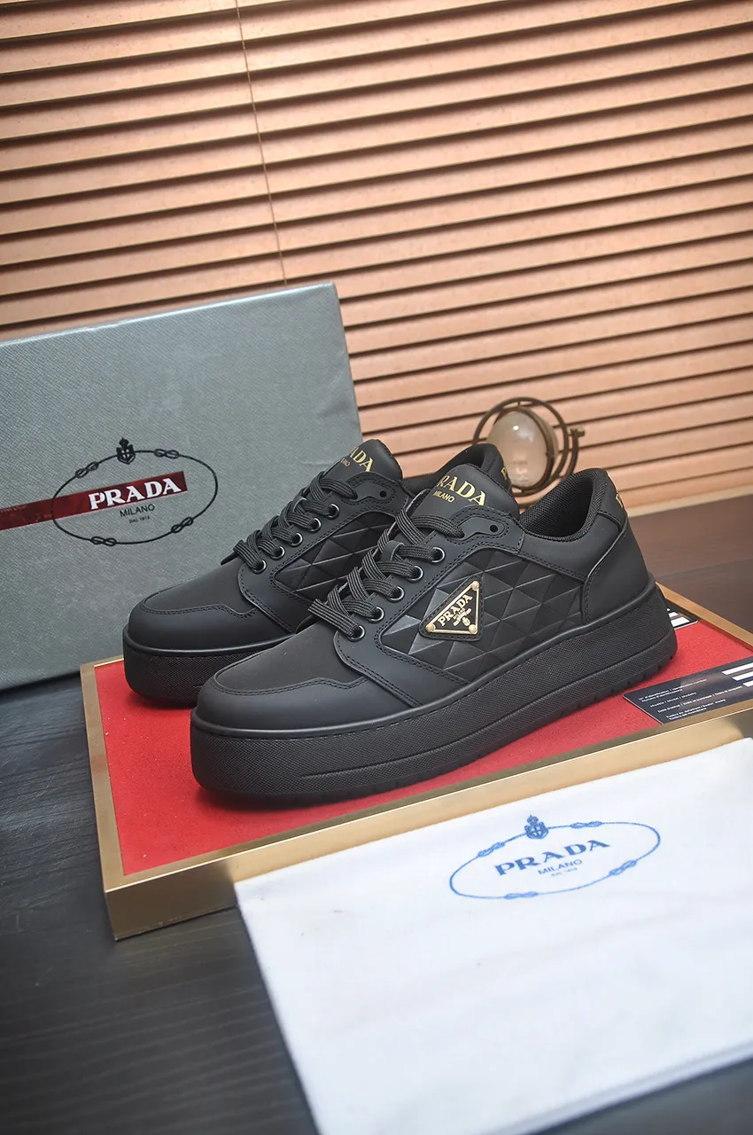 Men's shoes 💰580💶【PRADA】Top original, new season, high quality original goods, top imported calfskin with original imported glue, imported cowhide inside with original cowhide feet, original outsole! Quality guaranteed! Code 38-45 (45 customized)